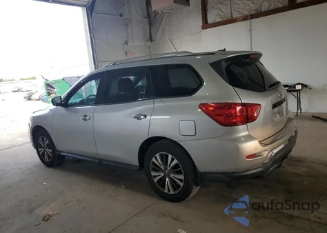 2017 Nissan Pathfinder S из США, поврежденный, VIN 5N1DR2MN7HC619662